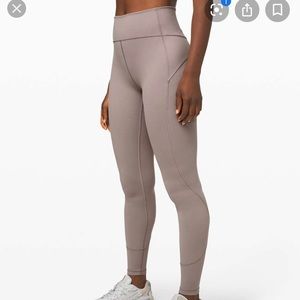 Like new In Movement tights 28, in chrome.
